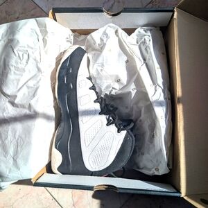 Men's Black and White "JORDAN" Sneakers